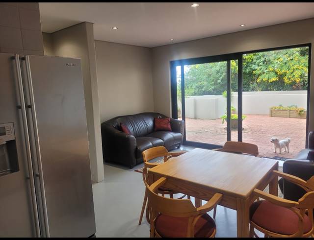 1 BEDROOM FLAT TO LET IN MORNINGSIDE
